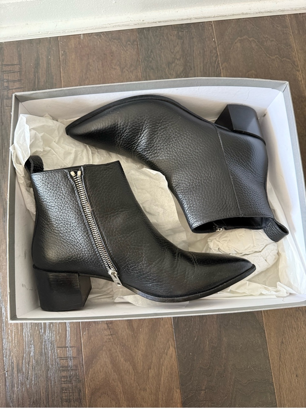 Everlane Boss Boots Size 7